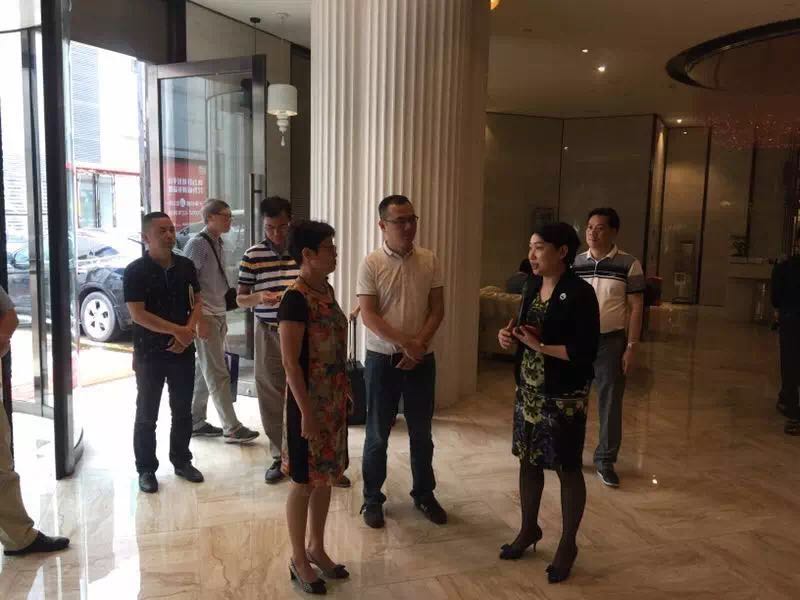 NEWS ！禪城區副區長渠錚女士率一眾領導蒞臨華鵬