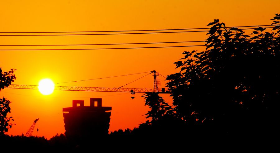 漫漫回鄉路，祝您一路平安！