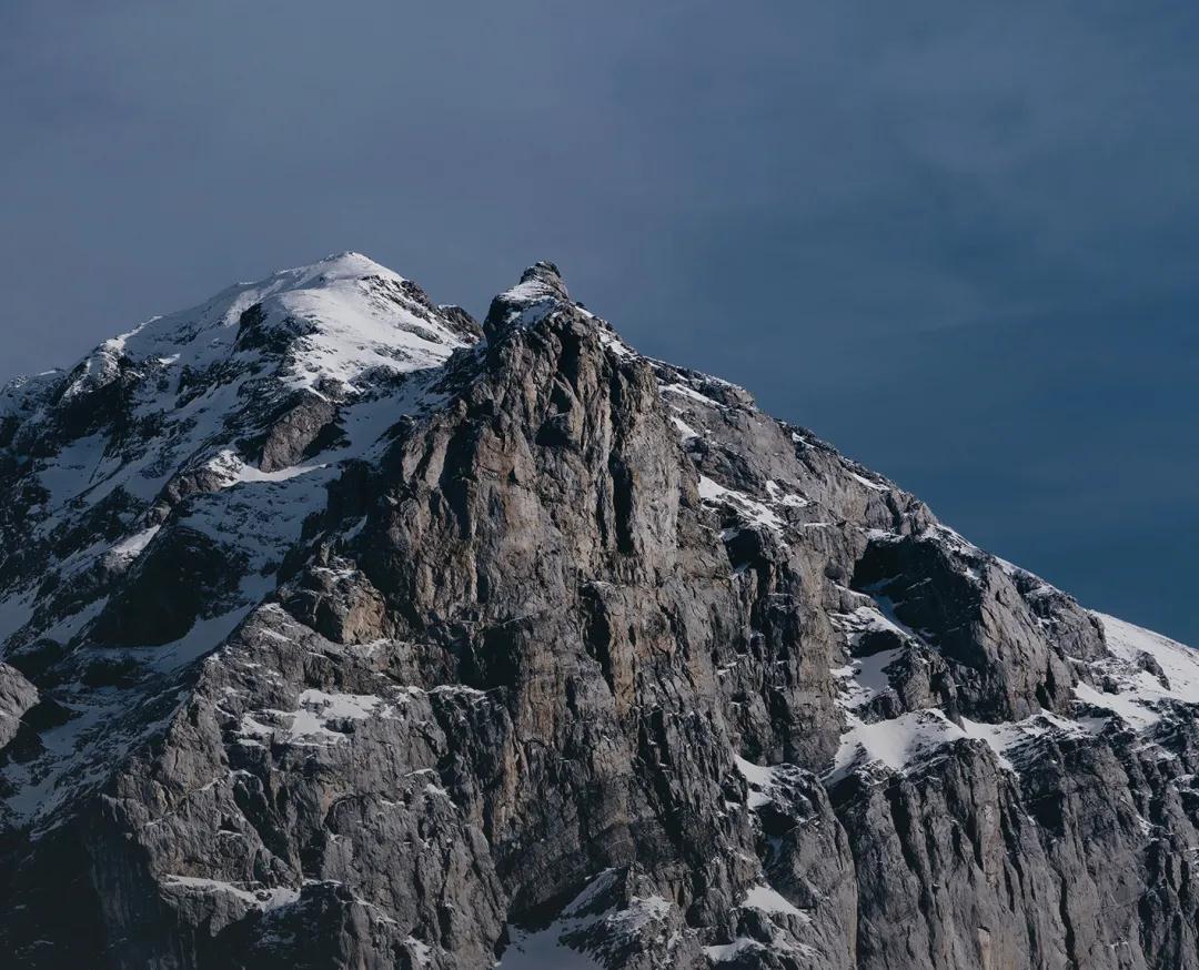 新品·無限連紋 | 一個空間一片瓷磚，無限延伸空間美學